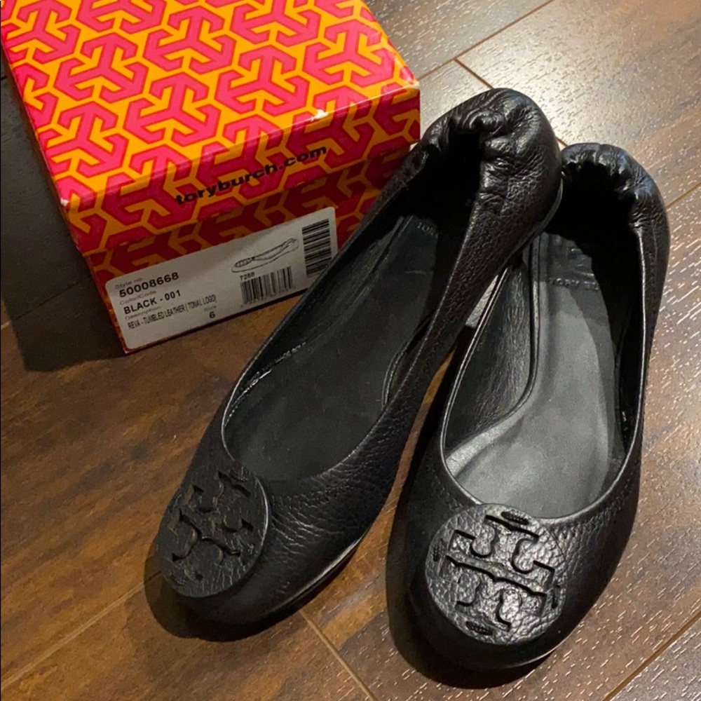 Tory Burch flats
